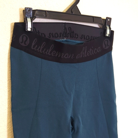 Lululemon Warp Knit Tight Alberta Lake 6 laser cut perforated crop hole - Picture 2 of 3